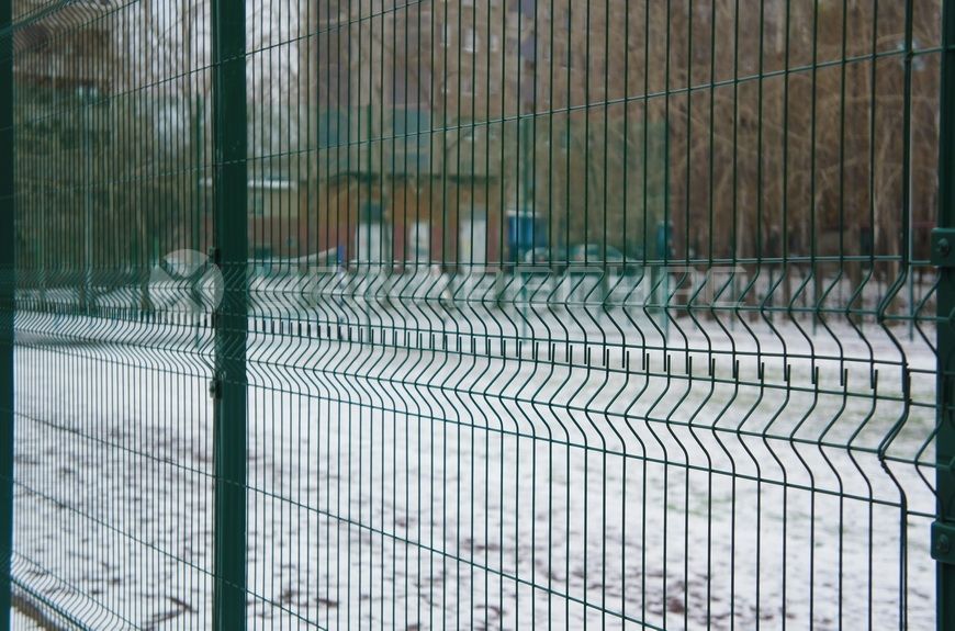 Поставка продукции для ограждения спортивной площадки школы
